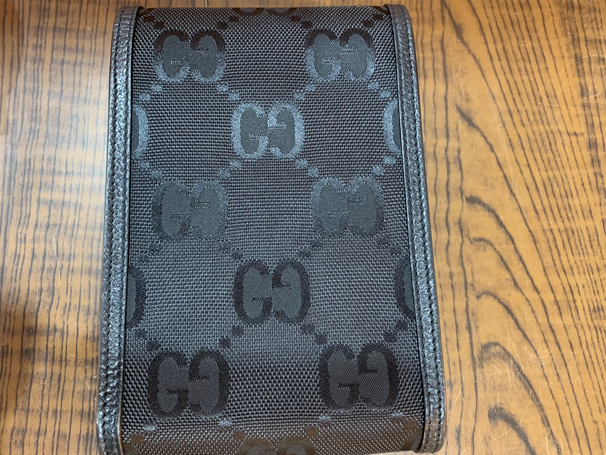 GUCCI ミニショルダーバッグ オフザ グリッド 625599 買取入荷致しまし