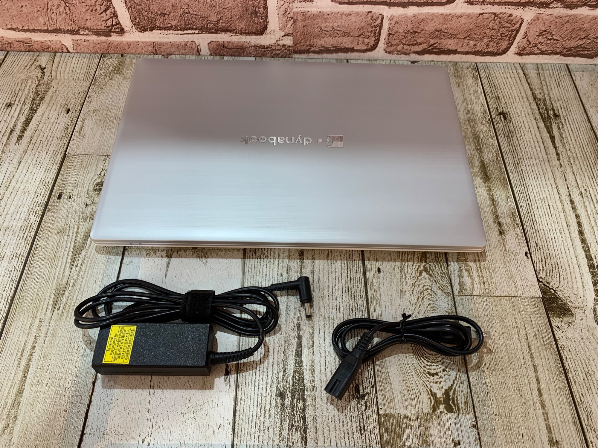 TOSHIBA 「Dynabookノートパソコン」P2C5XBES 買取入荷致しまし
