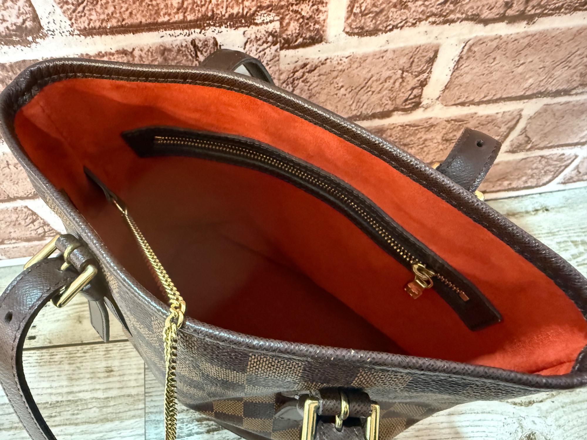 LOUIS VUITTON (ルイ ヴィトン)マル バケツ型ショルダーバッグ LOUIS VUITTON (ルイ ヴィトン)マル バケツ型ショルダーバッグ