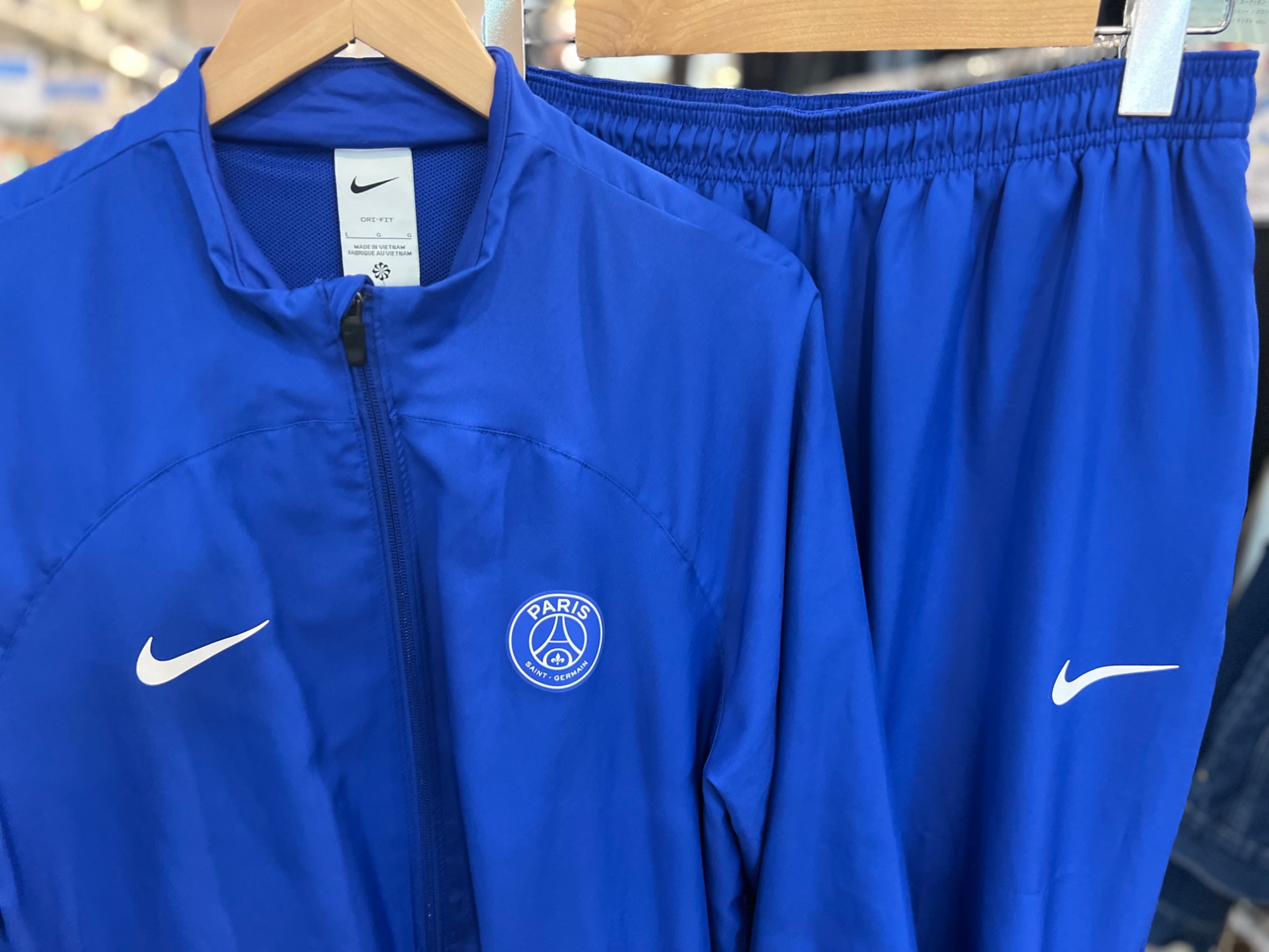 春夏モノ買取強化中！！！】NIKEセットアップジャージ のご紹介です