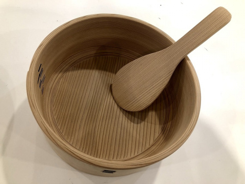 和食器のおひつ