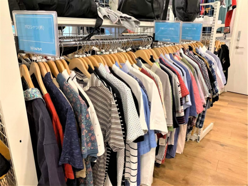 ポロシャツの夏物