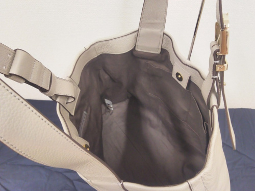 トートバッグのSAZABY