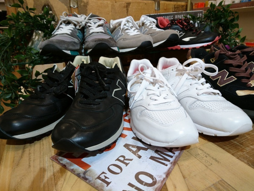 メンズファッションのスニーカー