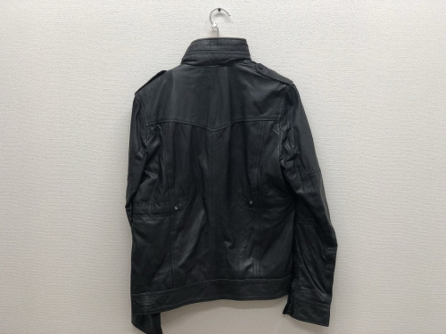 メンズファッションのレザージャケット