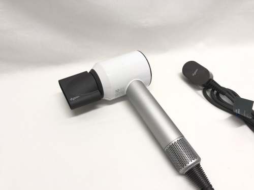 dysonの横浜　理容家電