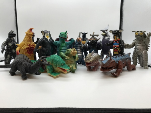 おもちゃのトミカ