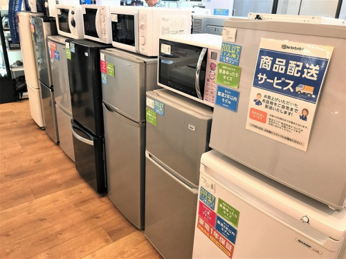 AQUAの大型冷蔵庫