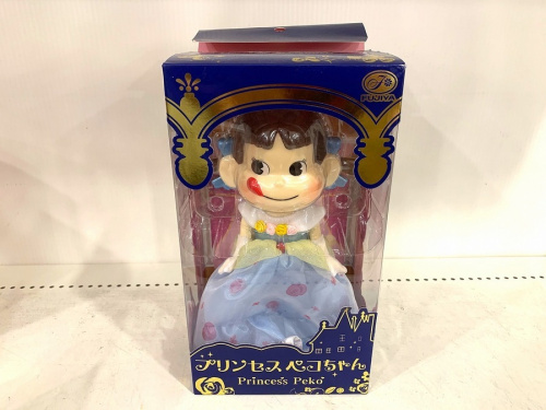ペコちゃんの不二家