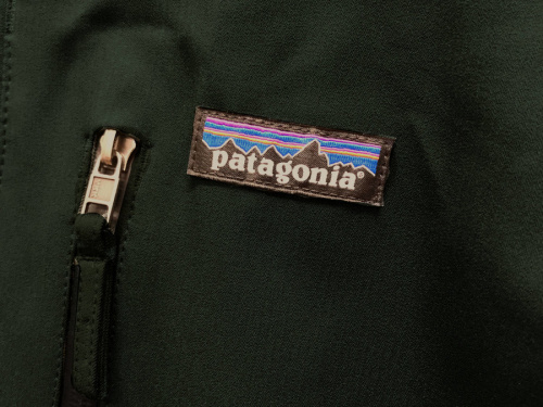 ダウンジャケットの二俣川 洋服