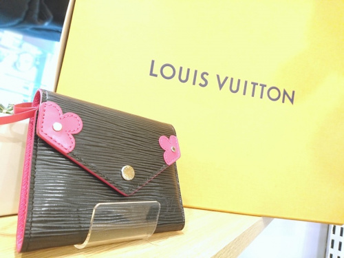 バッグ・財布の財布