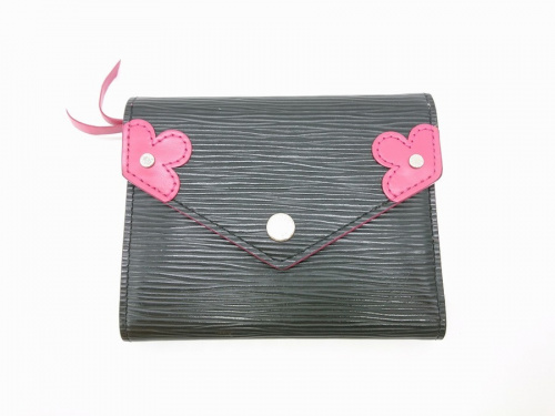 財布の3つ折り財布