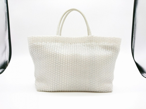 ショルダーバッグのANTEPRIMA