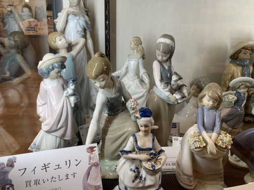 ホビーのフィギュリン
