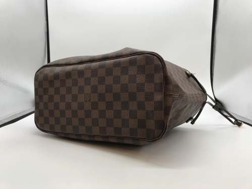 LOUIS VUITTONの二俣川 ブランド