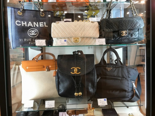 二俣川 ブランドのCOACH