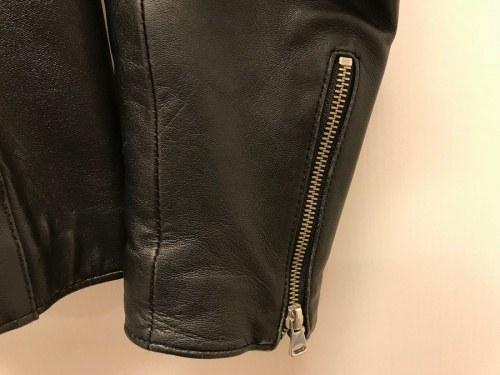 ステュディオス