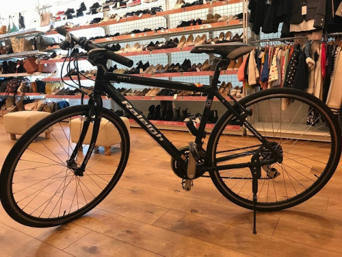スポーツ用品の自転車