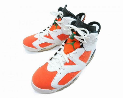 スニーカーのNIKE