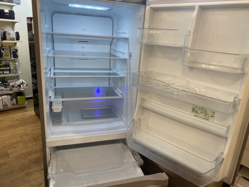 5ドア冷蔵庫のTOSHIBA