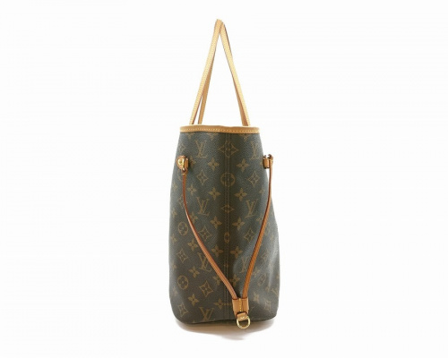 バッグのLOUIS VUITTON