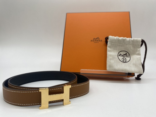 ブランド・ラグジュアリーのアクセサリー