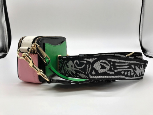 バッグのMARC JACOBS