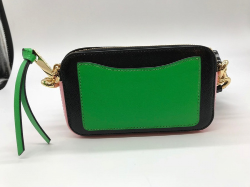 MARC JACOBSのマークジェイコプス