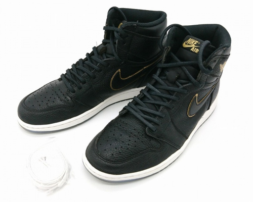 スニーカーのNIKE