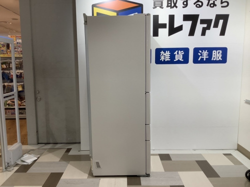 冷蔵庫のトウシバ