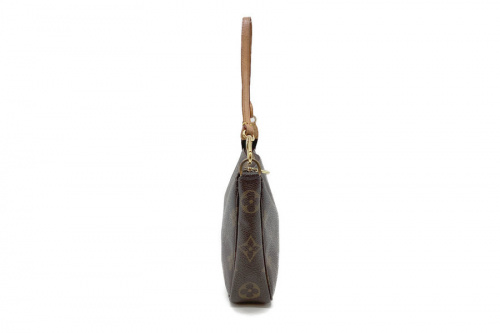 ポシェットのLOUIS VUITTON