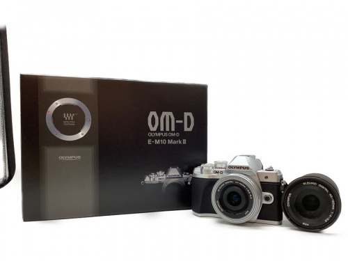 カメラのデジタルカメラ