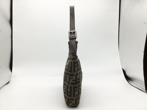 FENDIの二俣川 ブランド