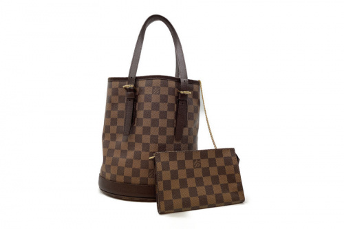 バッグ・財布のバッグ