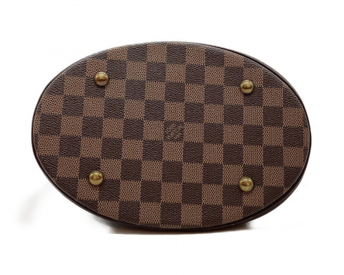 LOUIS VUITTONのハンドバッグ