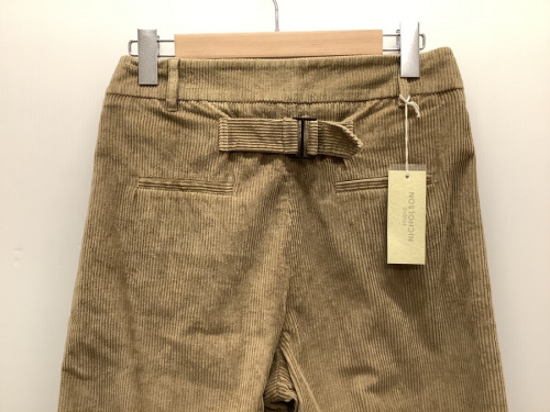 BONNARDコーデュロイパンツのSTUDIO NICHOLSON