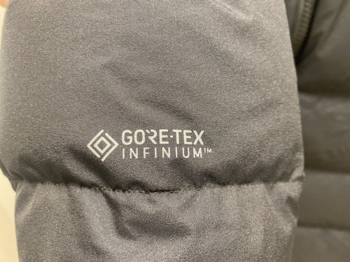 ダウンコートの二俣川 衣類