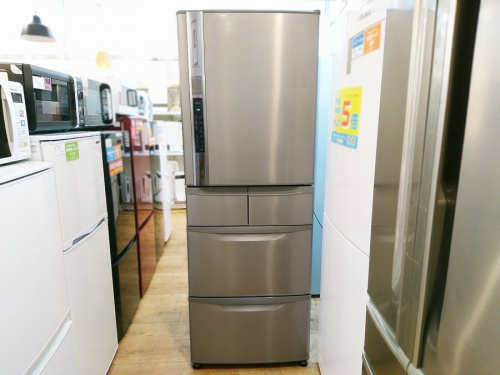 キッチン家電の冷蔵庫