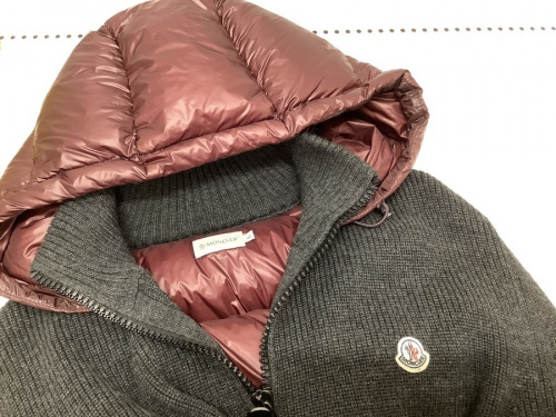 トップスのジャケット