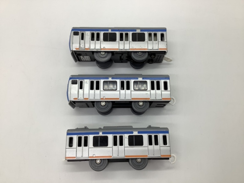 プラレールのTOMY