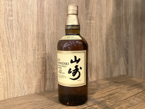 お酒のサントリー