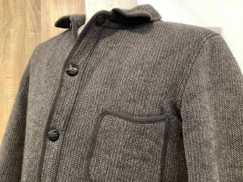 トップスのジャケット