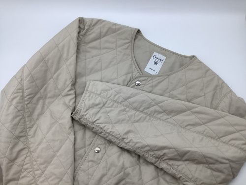 トップスのジャケット