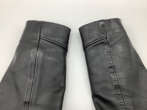 Schottの二俣川 洋服