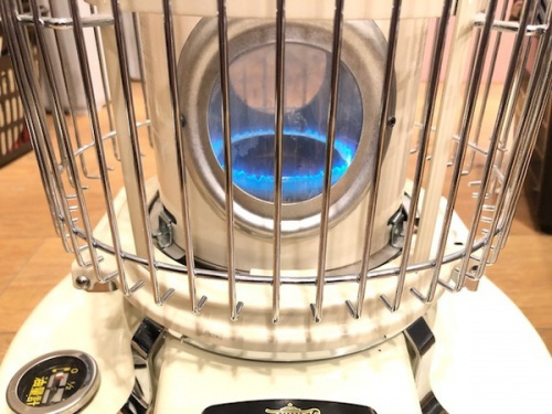 ALADDINの石油ストーブ