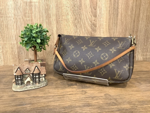 ブランド・ラグジュアリーのLOUIS VUITTON