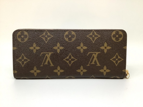 長財布のLOUIS VUITTON