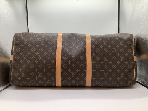 ボストンバッグのLOUIS VUITTON