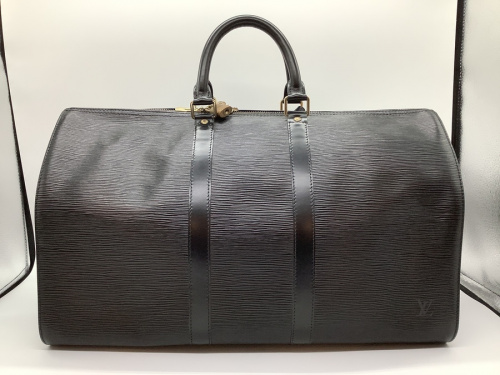 ボストンバッグのLOUIS VUITTON