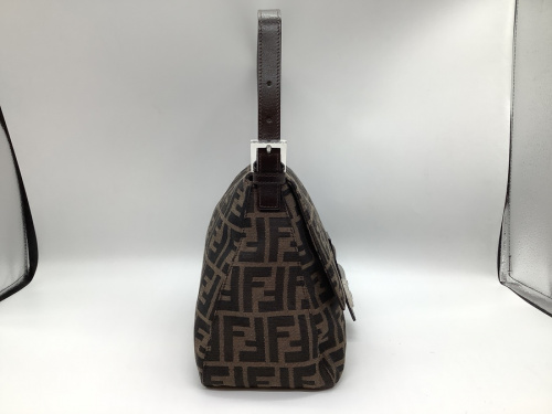 FENDIの二俣川 ブランド